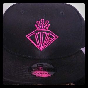 Otg new era snap back